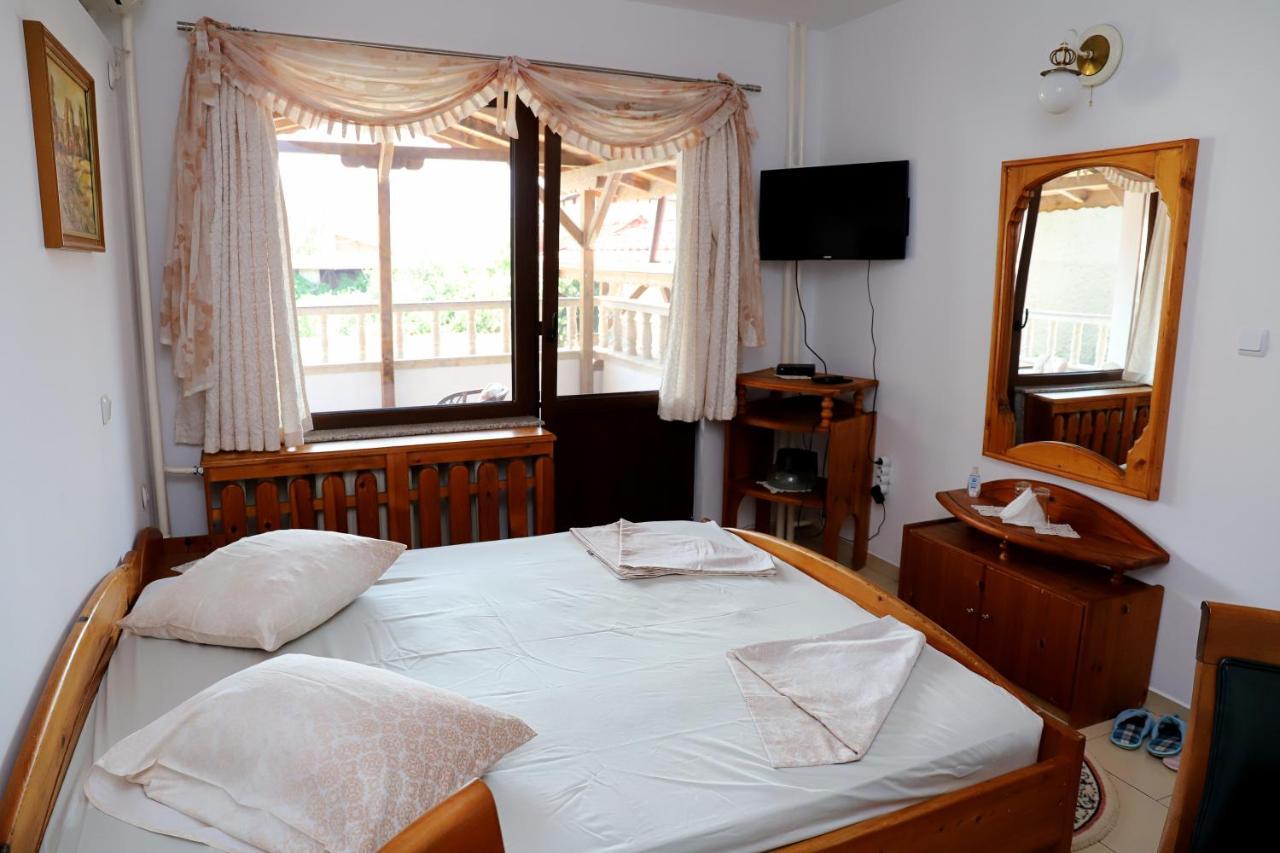 Hotel Mishel Kocherinovo Luaran gambar