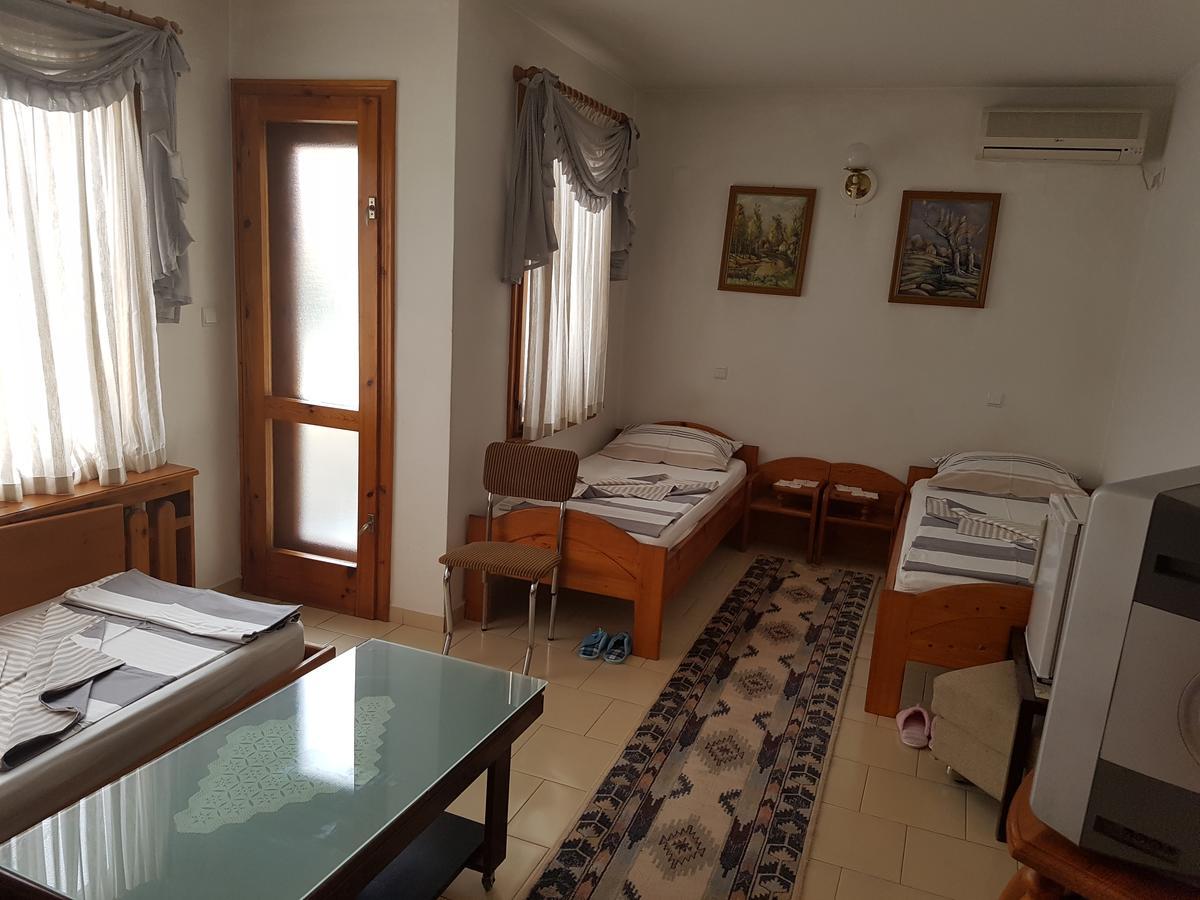 Hotel Mishel Kocherinovo Luaran gambar